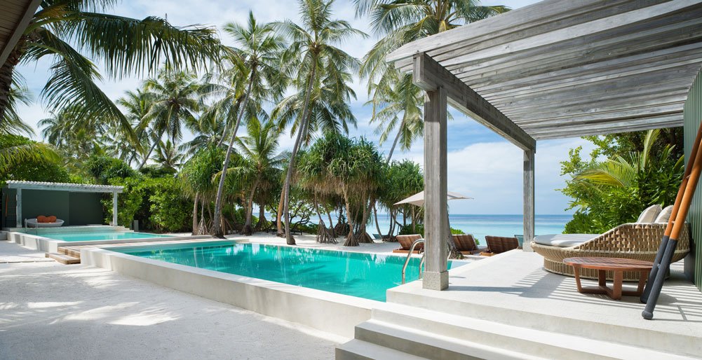 Amilla Beach Residences - The Great Beach Residence - Pool view to the beach